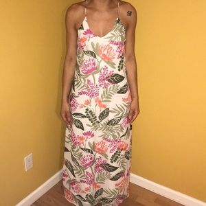 Old Navy floral maxi dress